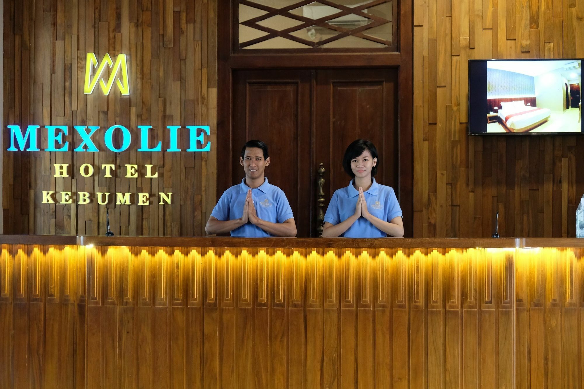 メクソリー ホテル Kebumen エクステリア 写真